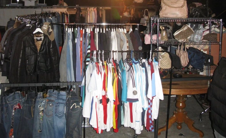 Vintage & Streetwear POP-UP